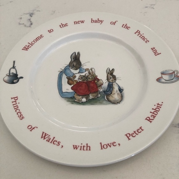 Prince William~Wedgwood Beatrix Potter Peter Rabbit~BIRTHDAY Plate 1982 - Picture 1 of 7